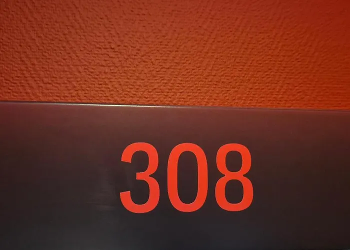 Private At Building Apartman